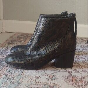 Colo Urian Leather Snakeskin Boots Booties Sz 8.5